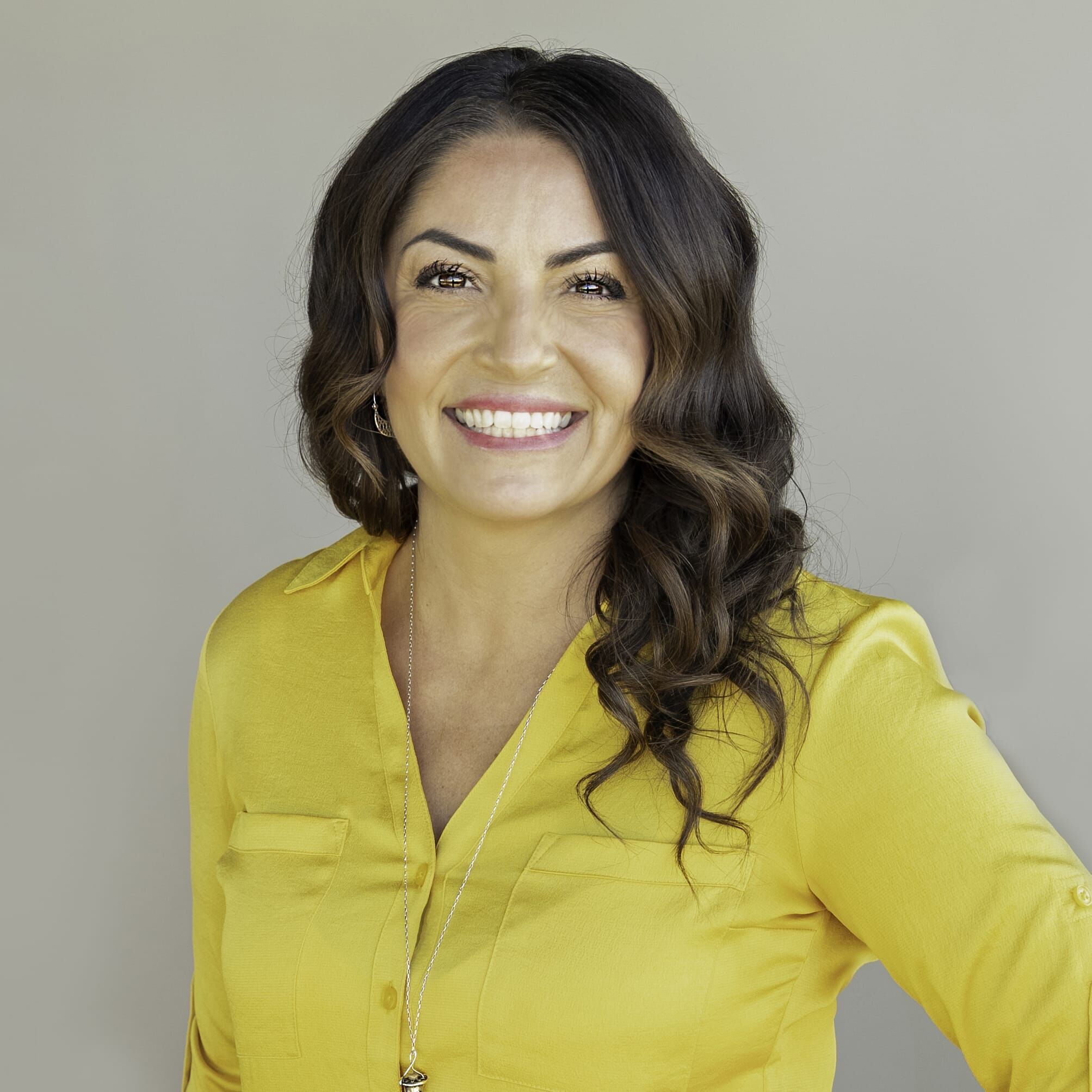 Merrick Macomber Retrato_Amarillo