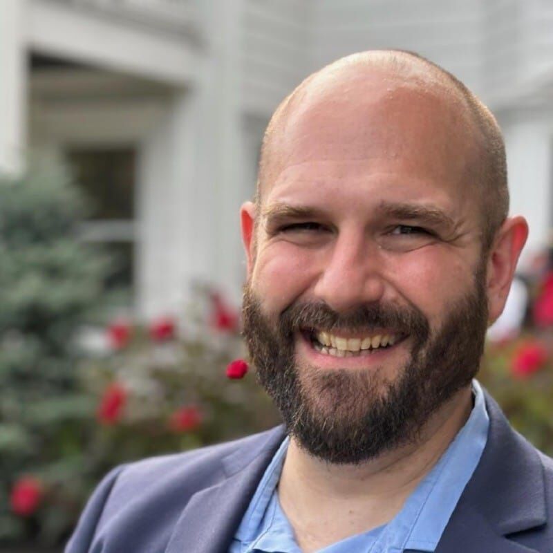 Matthew Brown Director de Desarrollo Empresarial Estratégico FlexDecks